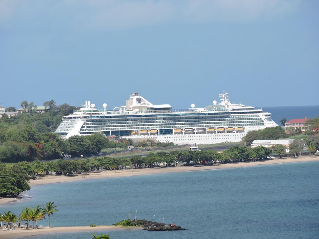 Amazing Beach View Apartments Castries Szoba fotó